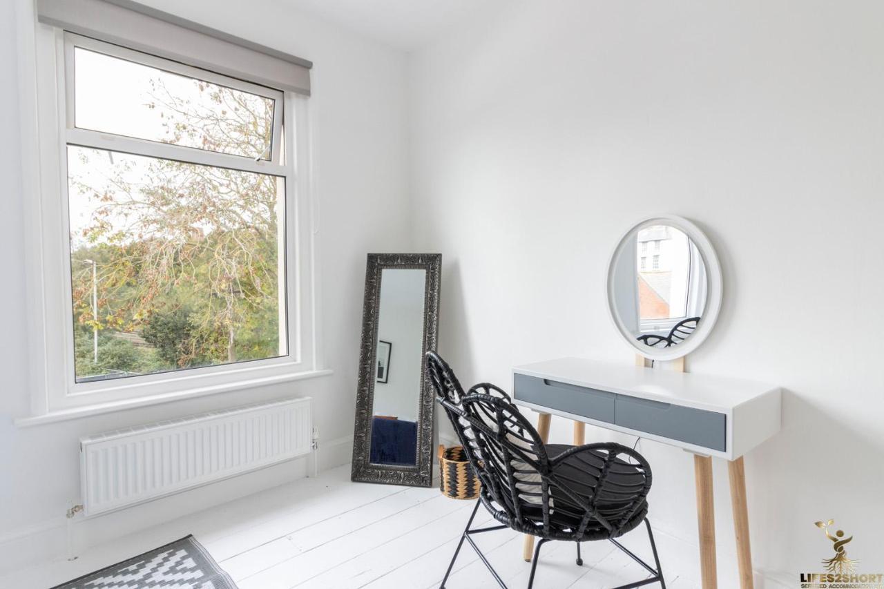 Luxe Garden House For 6 In Central Exeter Bagian luar foto